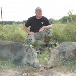2 porkers 1 night of bowhunting